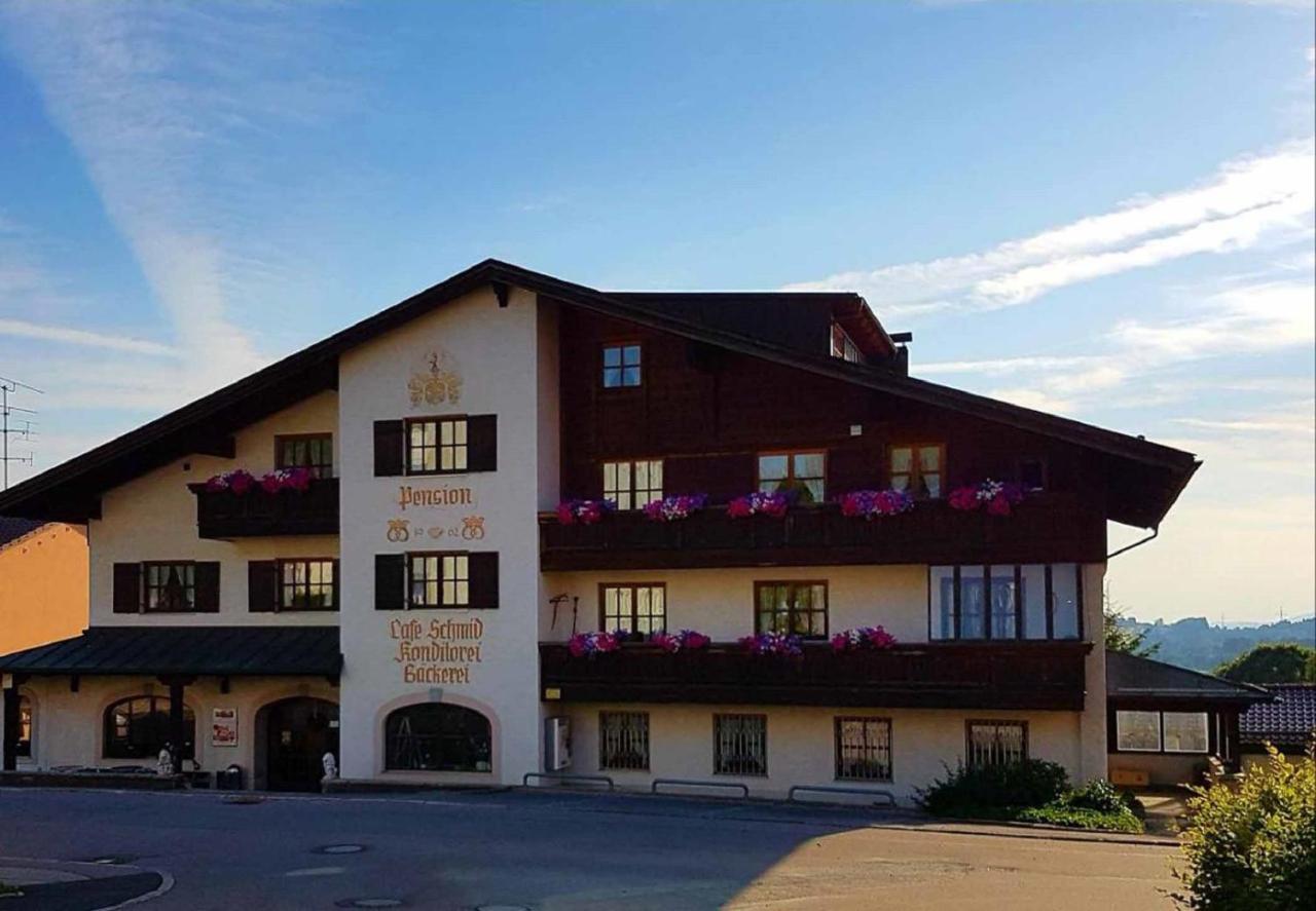 Pension Zum Schmidbaecker Hotel Freyung Exterior photo